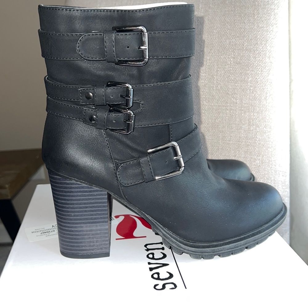 Seven Dials Boots